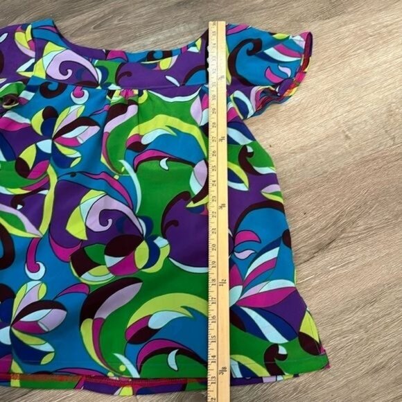 Colorful Womens 2-Piece Outfit With Abstract Print - Short-Sleeve Top & Elastic - Picture 8 of 10